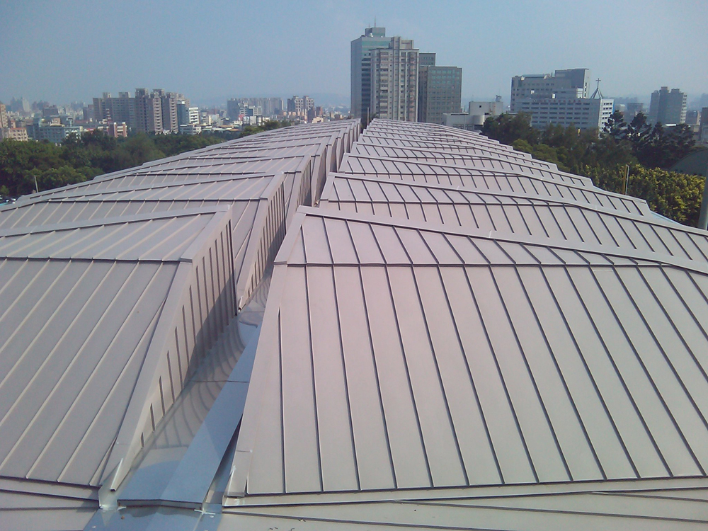 清華大學校友體育館