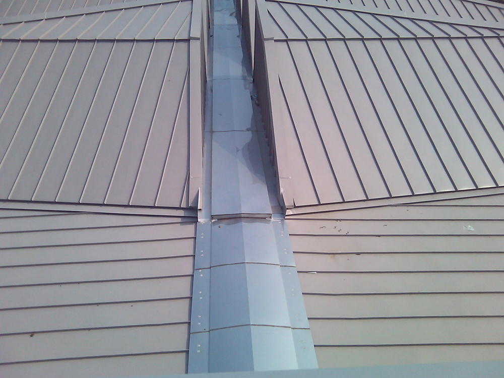 清華大學校友體育館