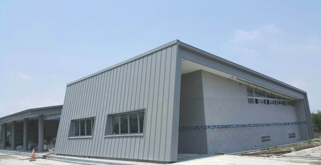 屋面扣合隱藏式